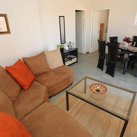 Orange House Self Catering Daire Aus Dış mekan fotoğraf