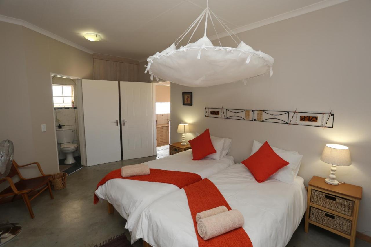 Orange House Self Catering Daire Aus Dış mekan fotoğraf