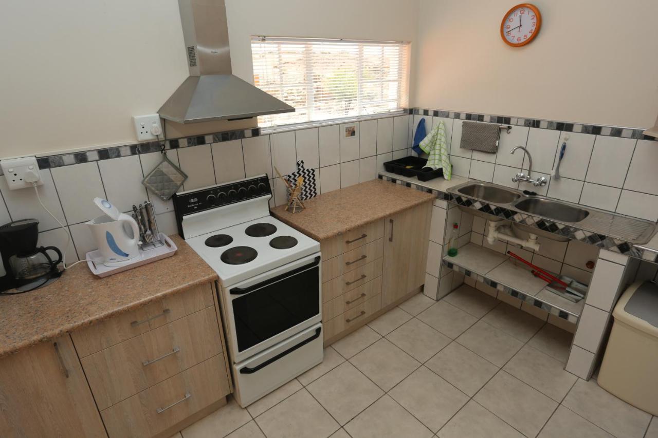 Orange House Self Catering Daire Aus Dış mekan fotoğraf