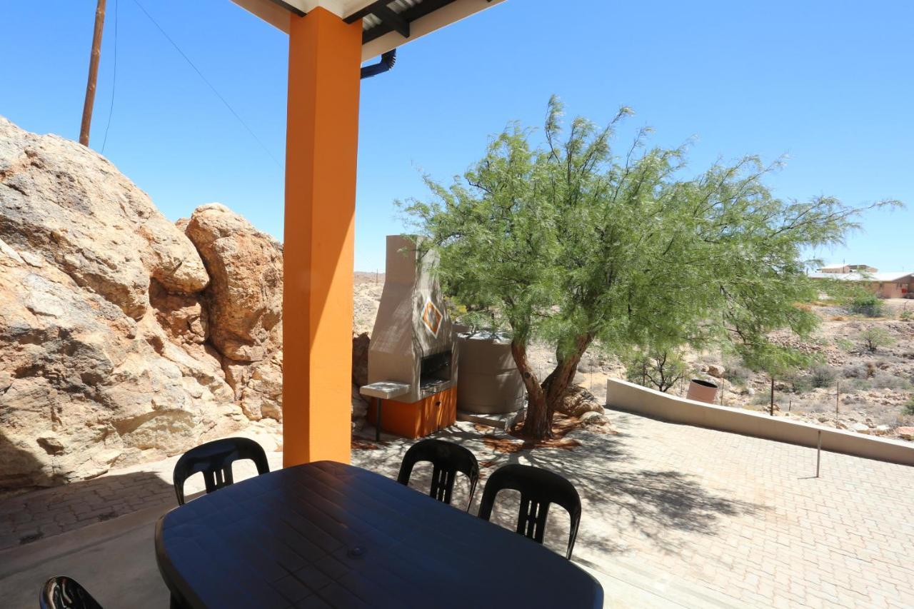 Orange House Self Catering Daire Aus Dış mekan fotoğraf