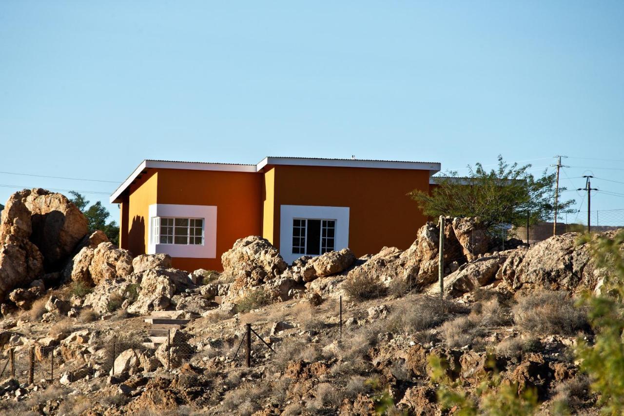 Orange House Self Catering Daire Aus Dış mekan fotoğraf